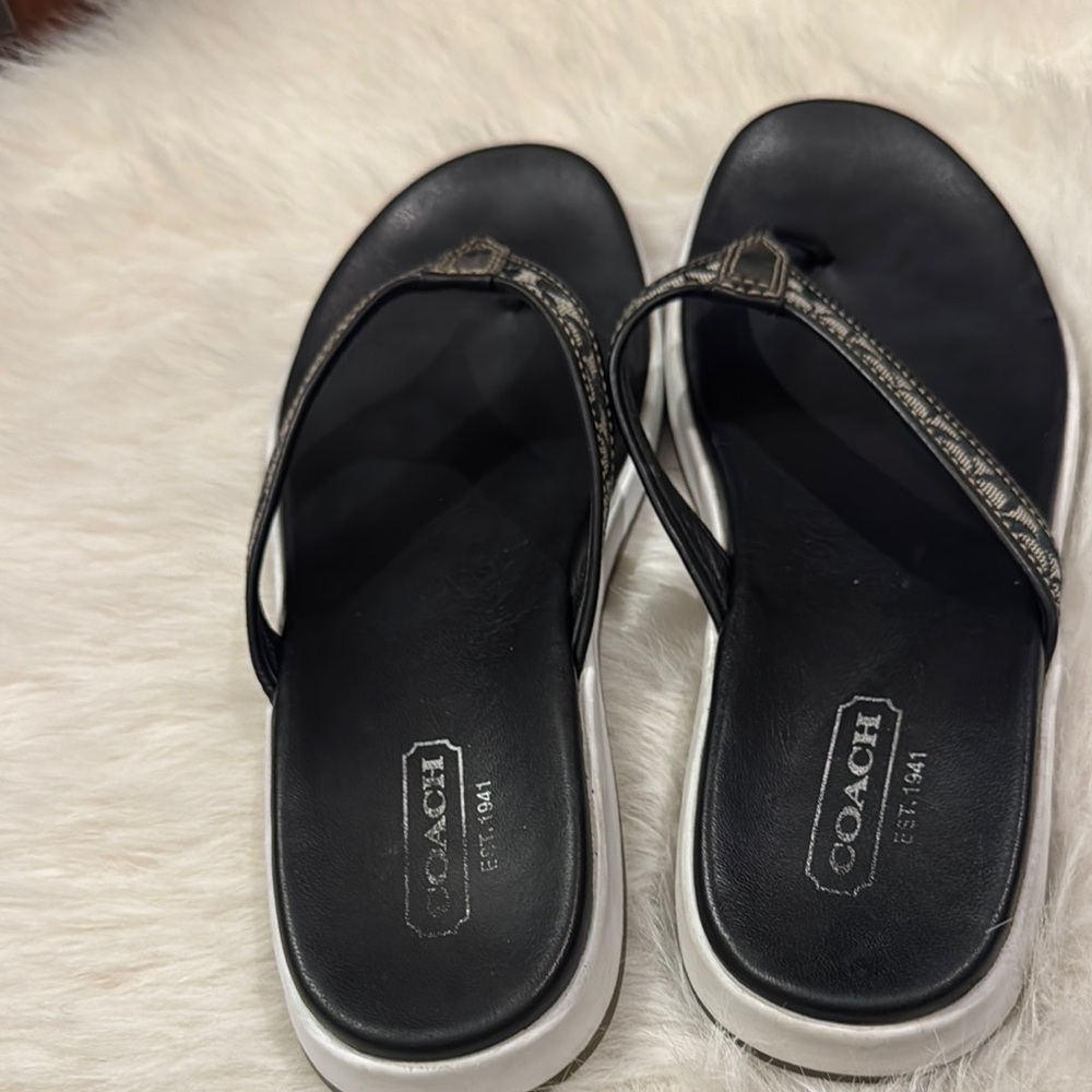 Coach Black and Gray Sandals Size 9 1/2 pre-owned. - Picture 3 of 7